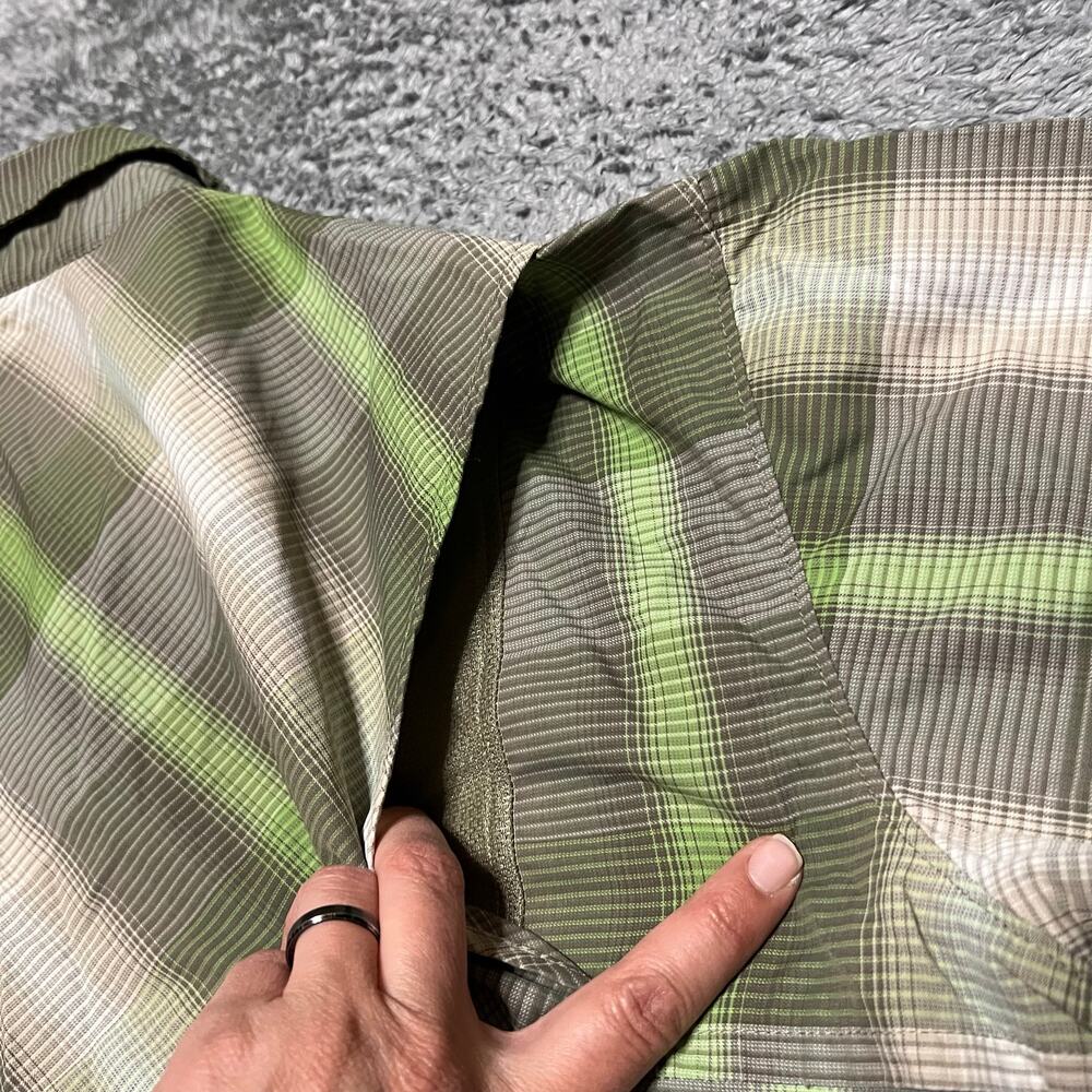 Columbia Shirt Mens XL Button Up Green Plaid Short Sleeve Performance - Picture 4 of 8